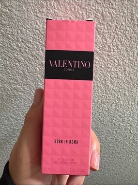 Valentino Donna Perfume